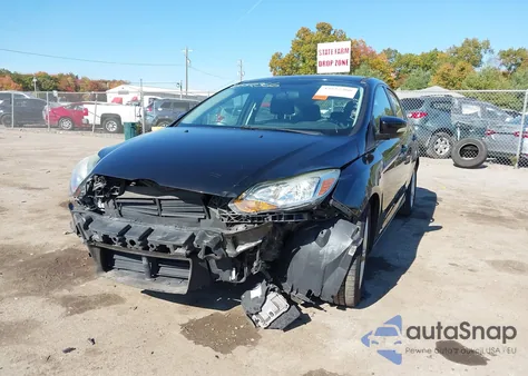 2014 Ford Focus Se from USA, damaged, VIN 1FADP3K27EL354526